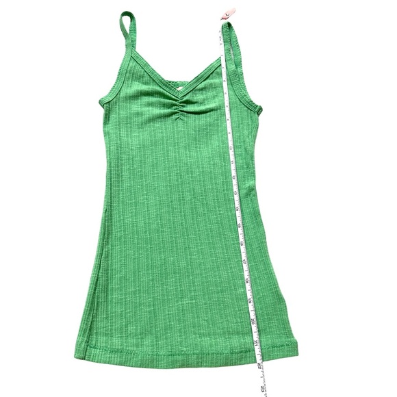 ⭐️ 5 for $25 NWT Universal Thread Green Tank Top Size XS - Picture 7 of 7